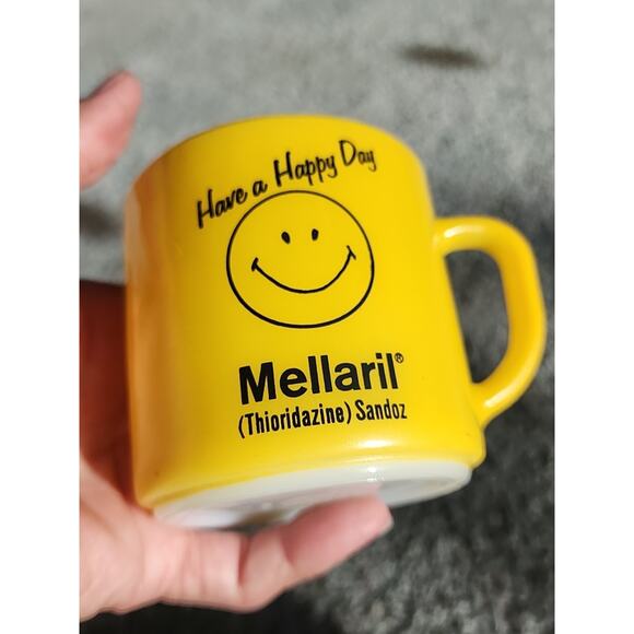 Mellaril Pharmaceutical Advertising Mug yellow milk glass federal Glass VTG - Picture 9 of 14